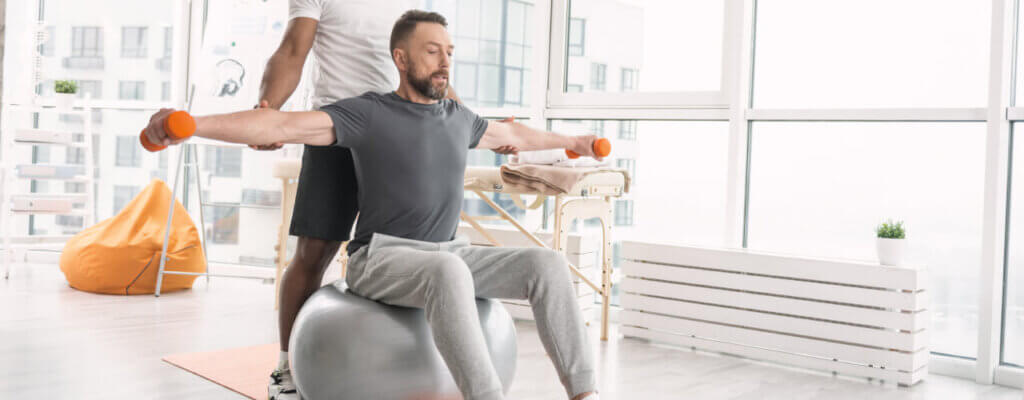 Physical Therapy Can Help You Kick Your Pain